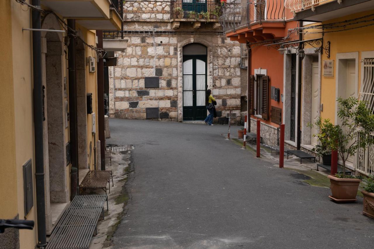 Amuni Taormina Apartment Luaran gambar
