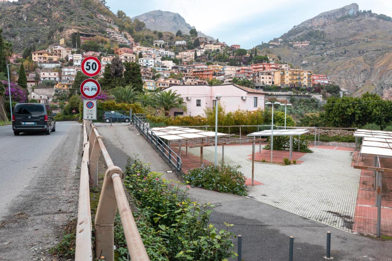 Amuni Taormina Apartment Luaran gambar